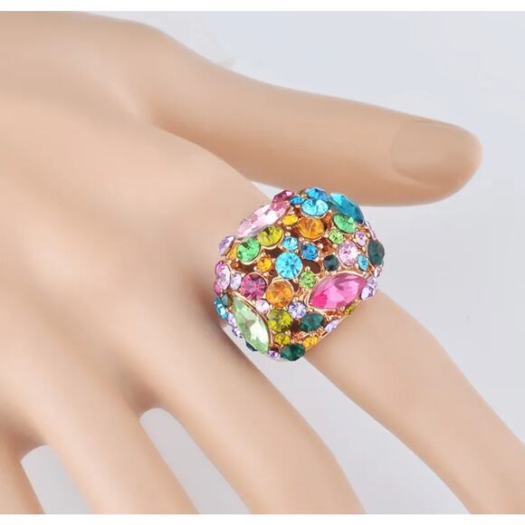 Sparkling Crystal Cocktail Ring Size 6 Statement Bright Pastels Whimsy - Picture 3 of 5
